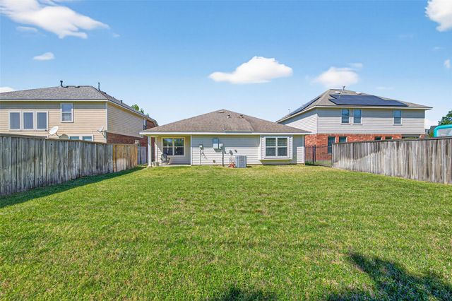 66 W Lasting Spring Circle, Spring, TX 77389