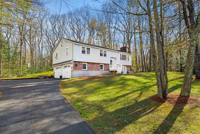 6 Newbury Drive, Amherst, NH 03031