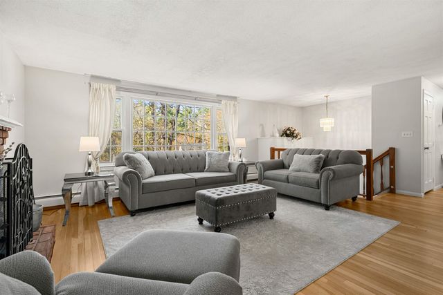 6 Newbury Drive, Amherst, NH 03031