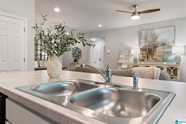 876 ASHFORD DRIVE, Calera, AL 35040