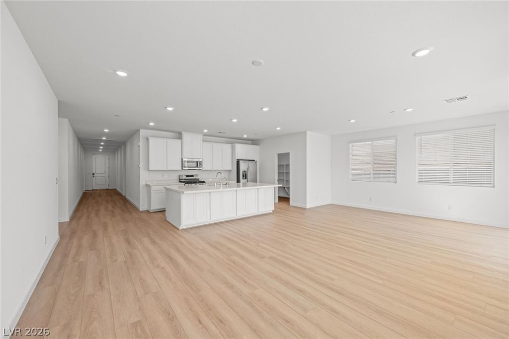 1409 Bianca Falls Drive, Henderson, NV 89011 — photo 3