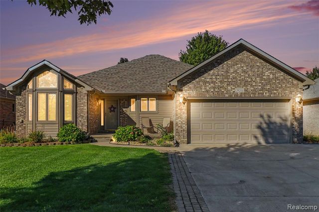 39201 Ajanta Court, Sterling Heights, MI 48310