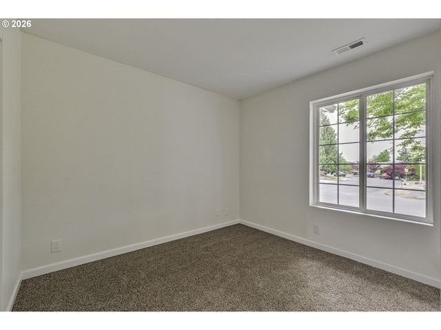 961 S 4TH Ave, Cornelius, OR 97113