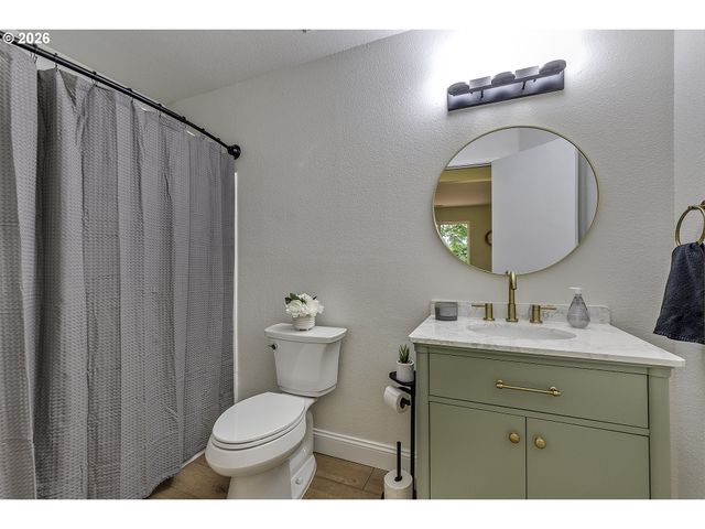 961 S 4TH Ave, Cornelius, OR 97113