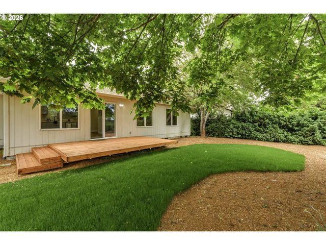 961 S 4TH Ave, Cornelius, OR 97113