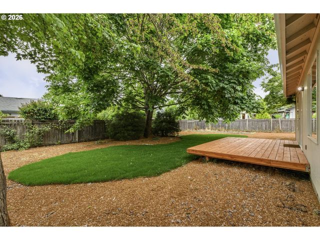 961 S 4TH Ave, Cornelius, OR 97113