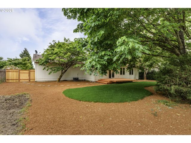 961 S 4TH Ave, Cornelius, OR 97113