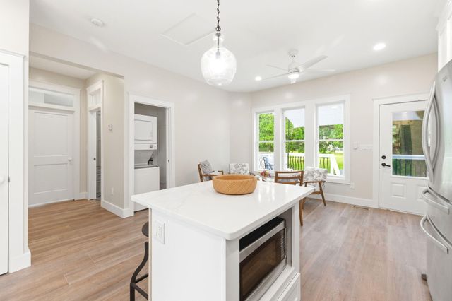 401 N Elm Street, Three Oaks, MI 49128