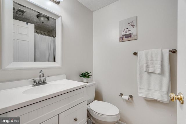 12259 LADYMEADE CT #201, Woodbridge, VA 22192