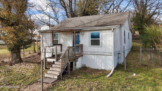 917 W Emerald Ave, Knoxville, TN 37921