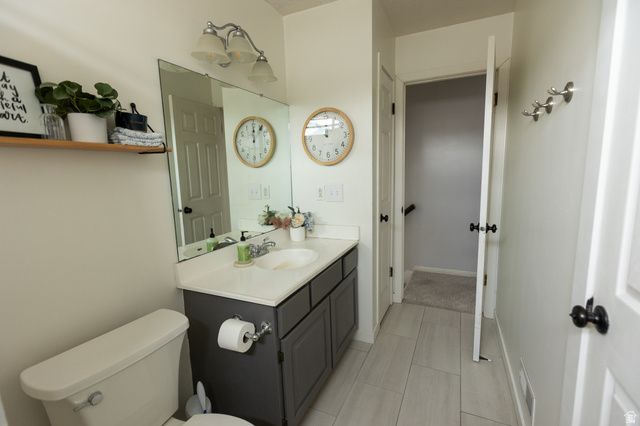 1099 E 2125 N, Layton, UT 84040