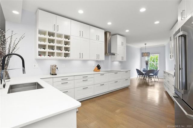 13 Old Stamford Road 13, New Canaan, CT 06840