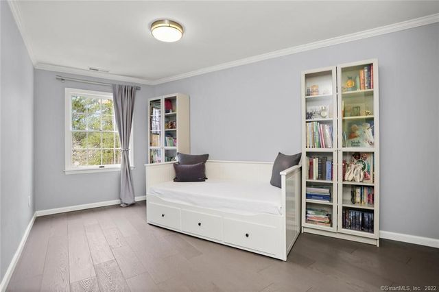 13 Old Stamford Road 13, New Canaan, CT 06840
