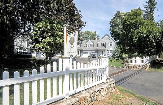 13 Old Stamford Road 13, New Canaan, CT 06840