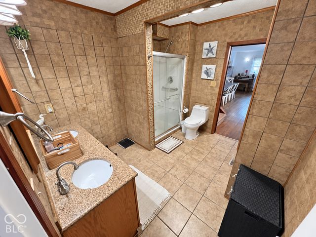 335 S 25th Avenue, Beech Grove, IN 46107