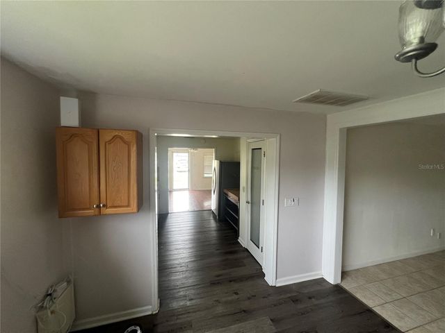 3101 W DEWEY STREET, Tampa, FL 33607