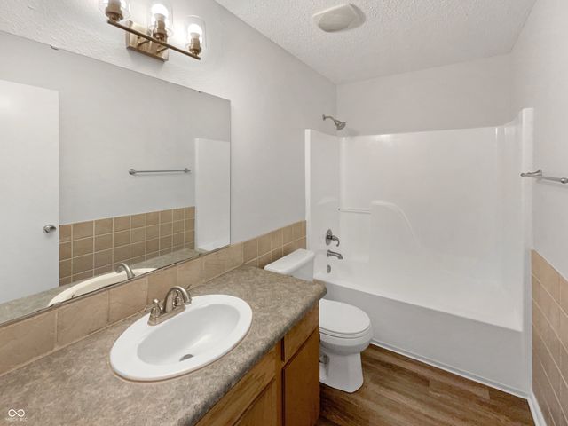 337 Polaris Drive, Indianapolis, IN 46241