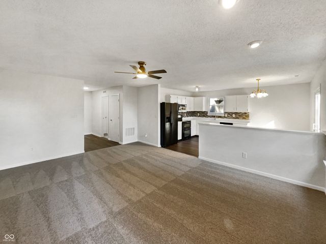 337 Polaris Drive, Indianapolis, IN 46241