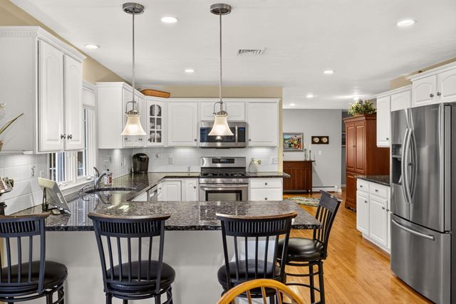 15 Ironwood Court, Dennis, MA 02638