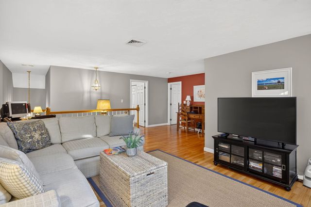 15 Ironwood Court, Dennis, MA 02638