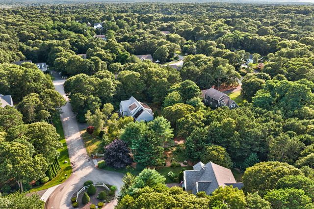 15 Ironwood Court, Dennis, MA 02638