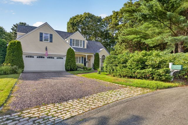 15 Ironwood Court, Dennis, MA 02638