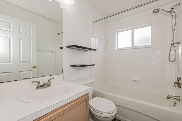 544 LINDSAY ANNE COURT, Plant City, FL 33563