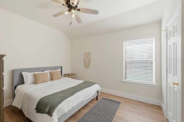 3321 Versante Drive, Bedford, TX 76021