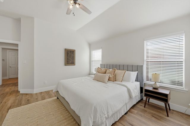 3321 Versante Drive, Bedford, TX 76021