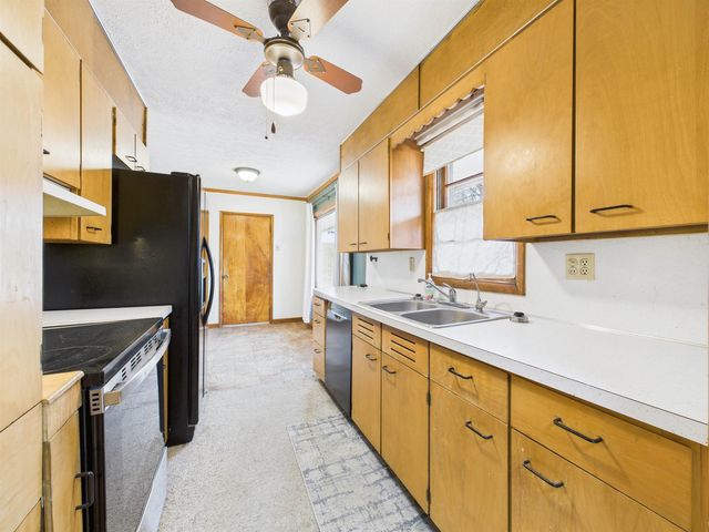 3515 W 200 N Road, Huntington, IN 46750