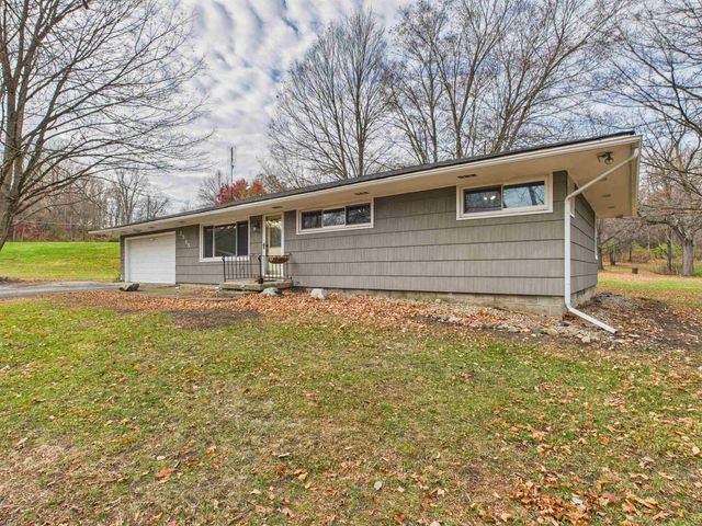 3515 W 200 N Road, Huntington, IN 46750