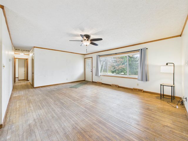 3515 W 200 N Road, Huntington, IN 46750