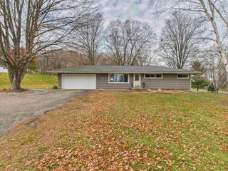 3515 W 200 N Road, Huntington, IN 46750