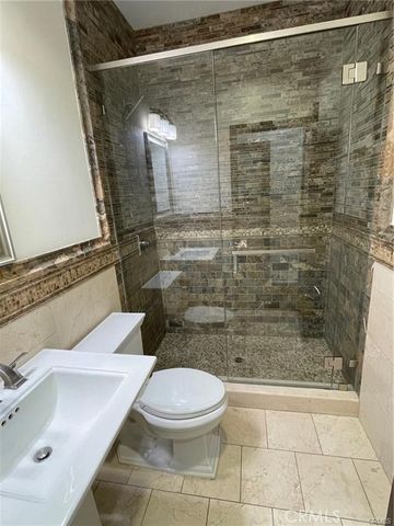 17358 Martha Street, Encino (los Angeles), CA 91316