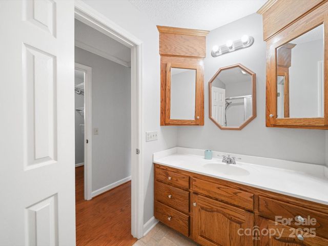 2364 Lakeside Drive, Liberty Hill, SC 29074