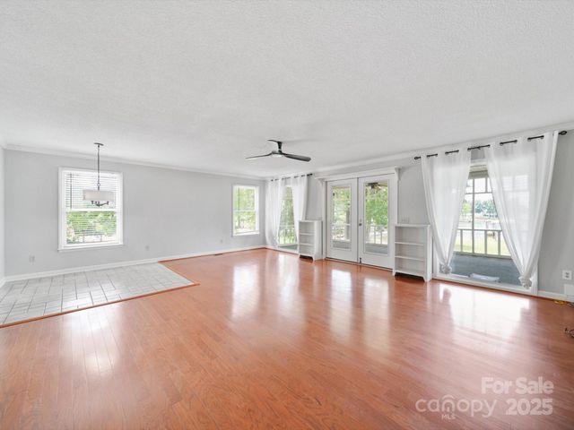 2364 Lakeside Drive, Liberty Hill, SC 29074
