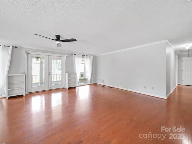 2364 Lakeside Drive, Liberty Hill, SC 29074