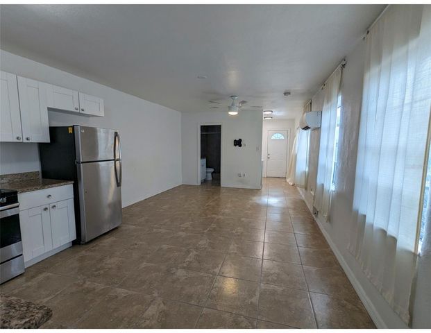 411 S ALBANY AVENUE 3, Tampa, FL 33606