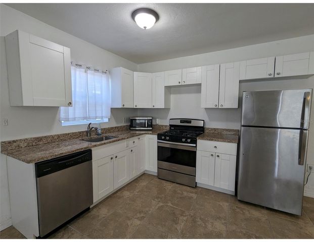 411 S ALBANY AVENUE 3, Tampa, FL 33606