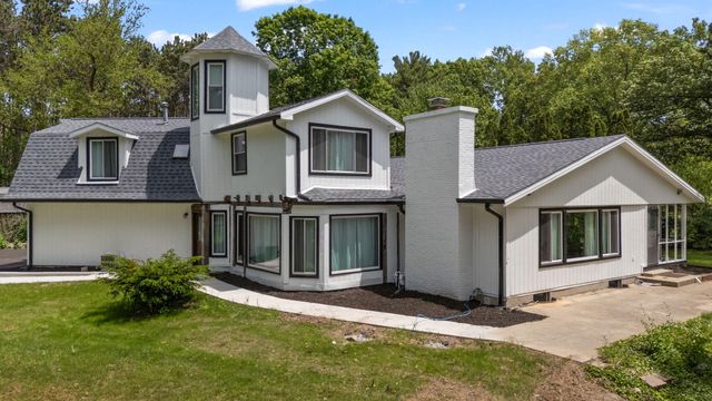 6606 W Calloway Street, Michigan City, IN 46360