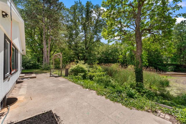 6606 W Calloway Street, Michigan City, IN 46360