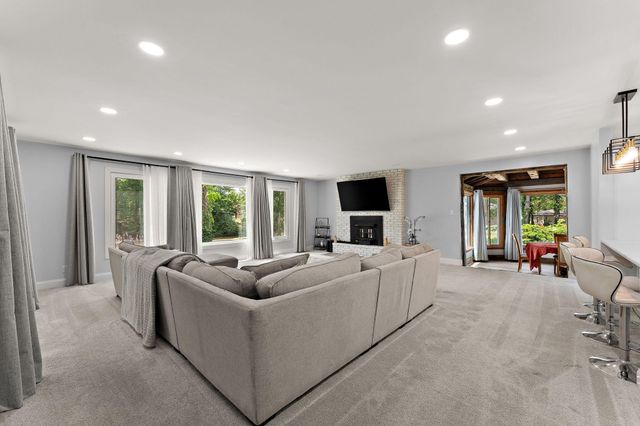 6606 W Calloway Street, Michigan City, IN 46360