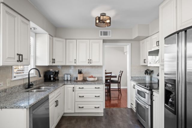 2610 Sunnyside Avenue, Westchester, IL 60154