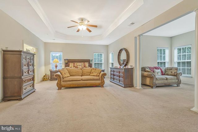 5563 NOTCHED BEAK CT, Waldorf, MD 20601