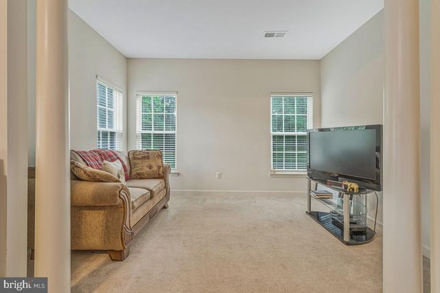 5563 NOTCHED BEAK CT, Waldorf, MD 20601