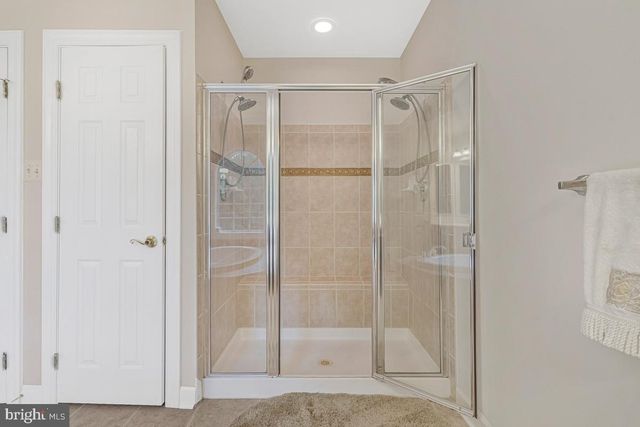 5563 NOTCHED BEAK CT, Waldorf, MD 20601