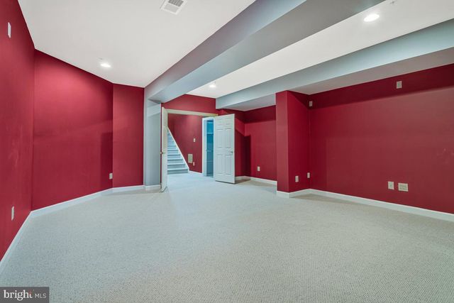 5563 NOTCHED BEAK CT, Waldorf, MD 20601