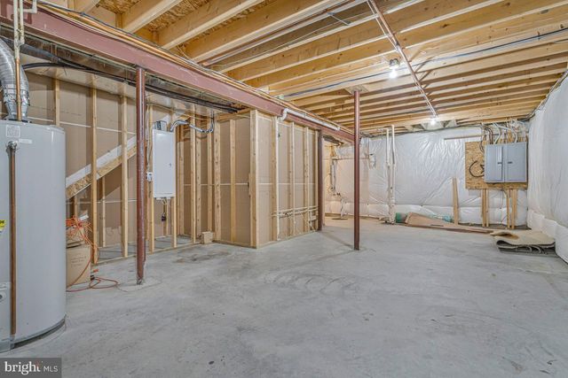 5563 NOTCHED BEAK CT, Waldorf, MD 20601