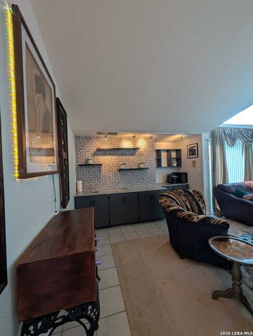 3103 Eisenhauer Rd Apt L21, San Antonio, TX 78209