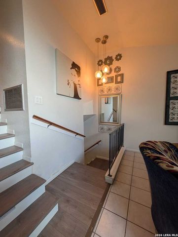 3103 Eisenhauer Rd Apt L21, San Antonio, TX 78209